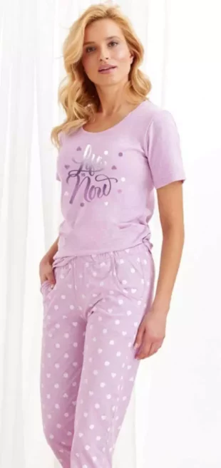 Női modern pizsama felirattal világos lila színben